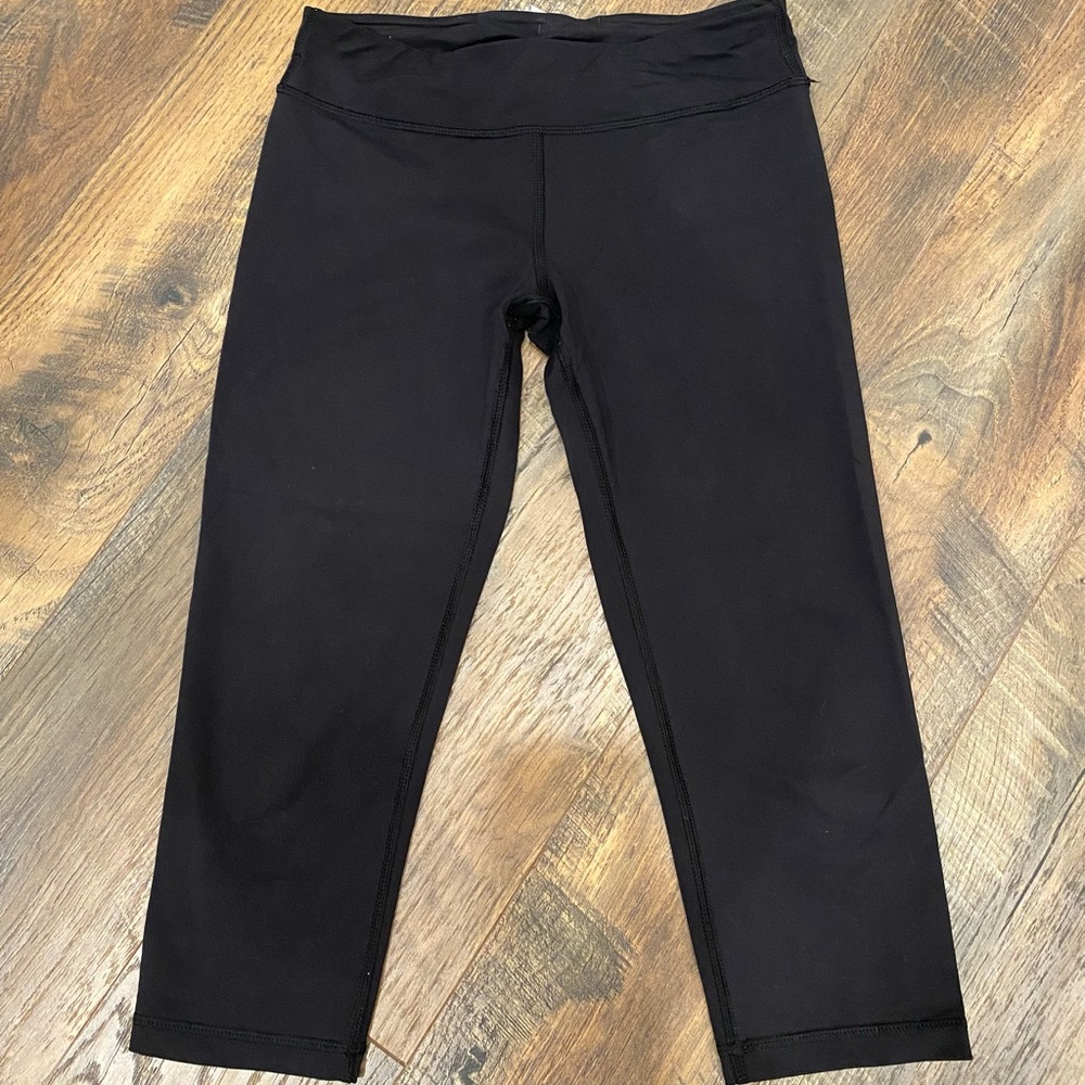 IVIVVA CROP LEGGINGS